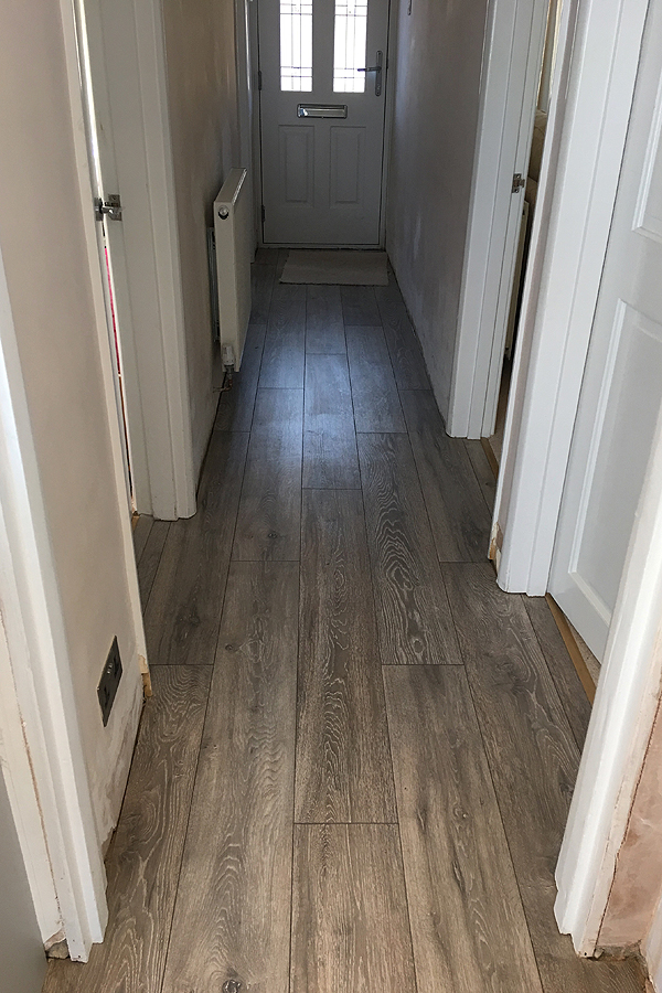 Laminate flooring installed in Leeds